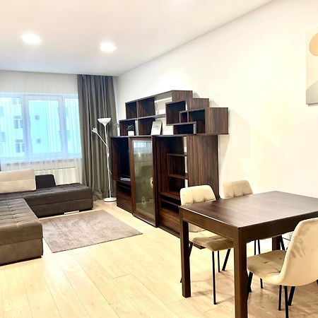 Osapart Malevich Apartment In The Complex Great Britain Lviv Extérieur photo